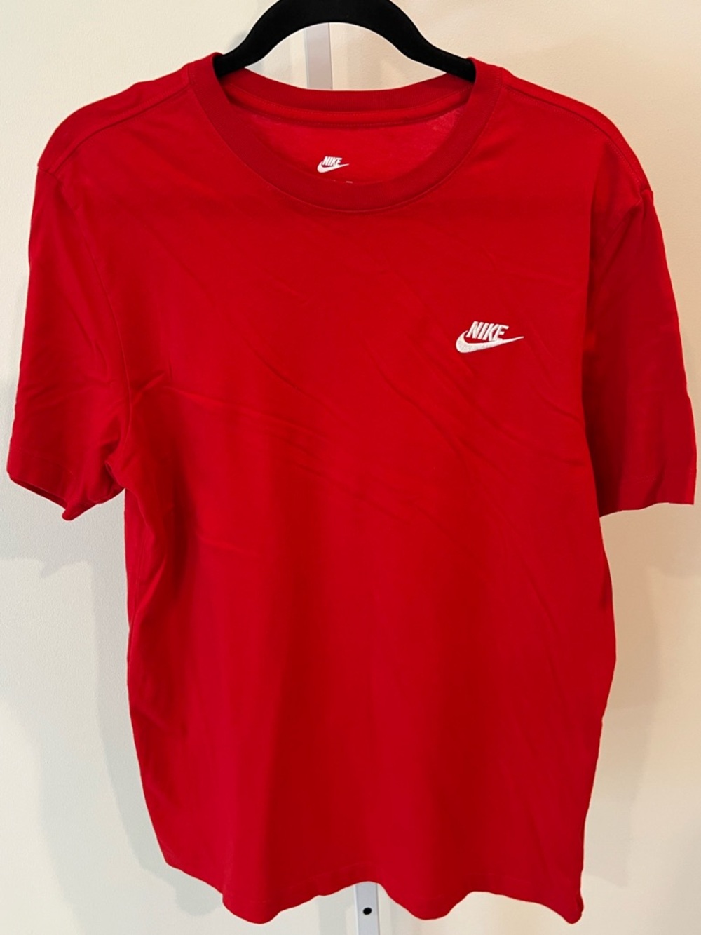 Nike Red Crew Neck Tee Shirt with White Embroidered Swoosh Mens Sz Medium